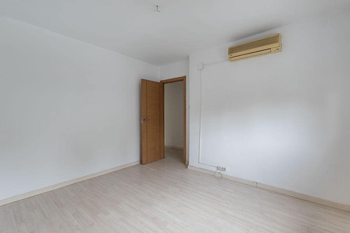 3 makuuhuone Omakotitalo myytävänä paikassa Ogijares - 135 000 € (Ref: 9599750)