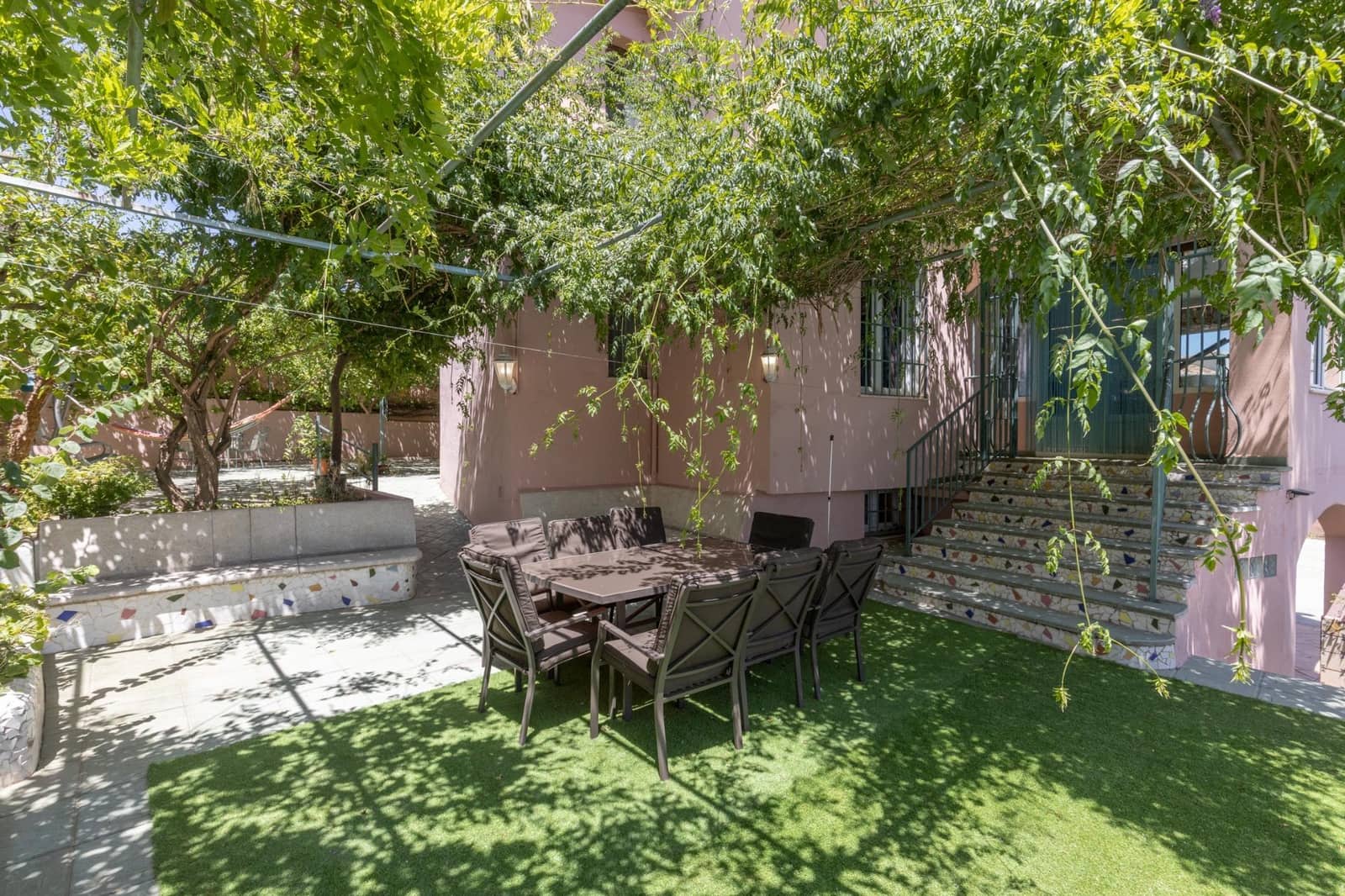 7 quarto Moradia para venda em Las Gabias com piscina garagem - 575 000 € (Ref: 9599751)