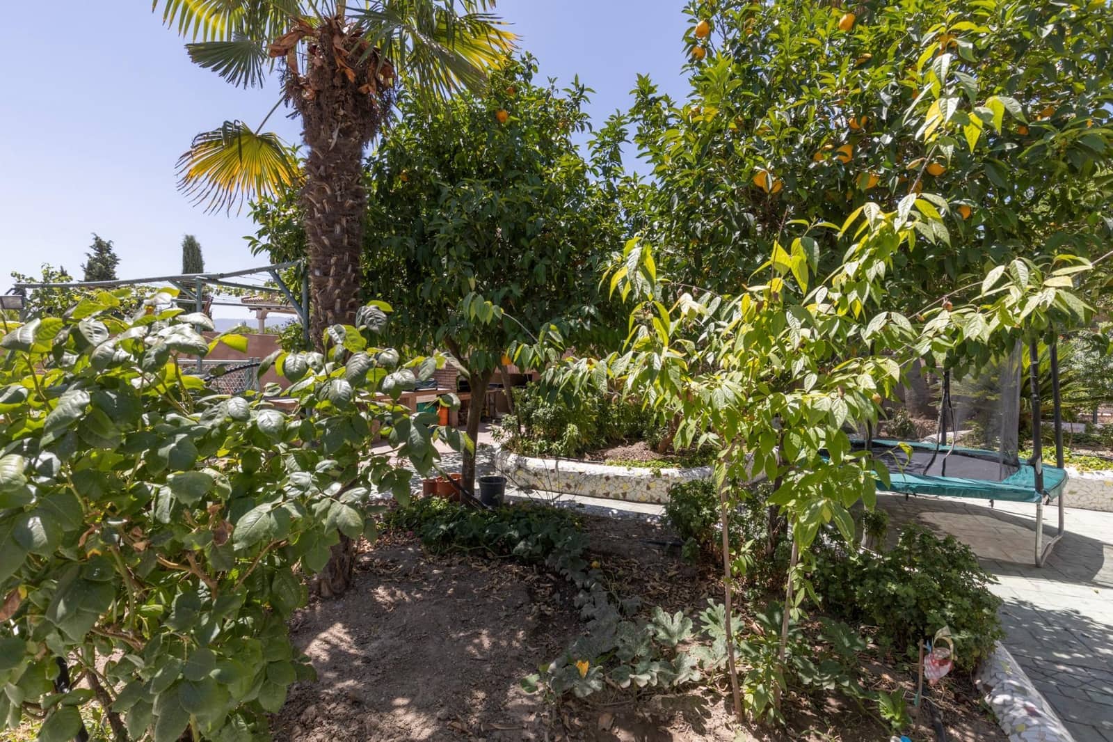 7 quarto Moradia para venda em Las Gabias com piscina garagem - 575 000 € (Ref: 9599751)