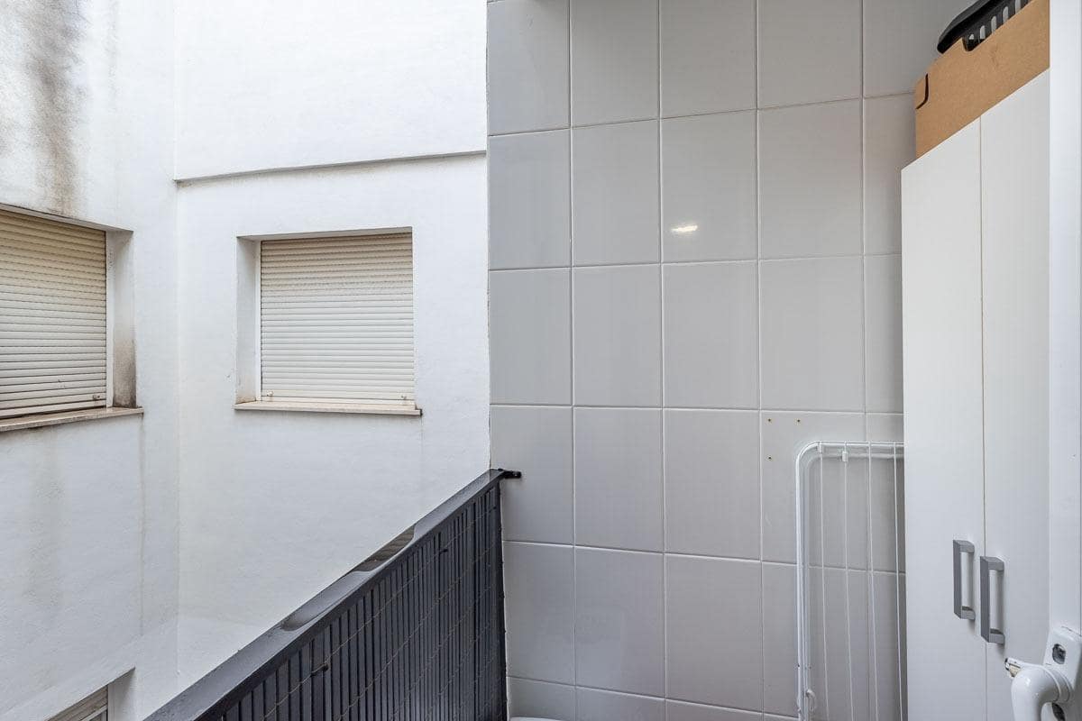 2 slaapkamer Flat te koop in Armilla met garage - € 195.000 (Ref: 9605227)