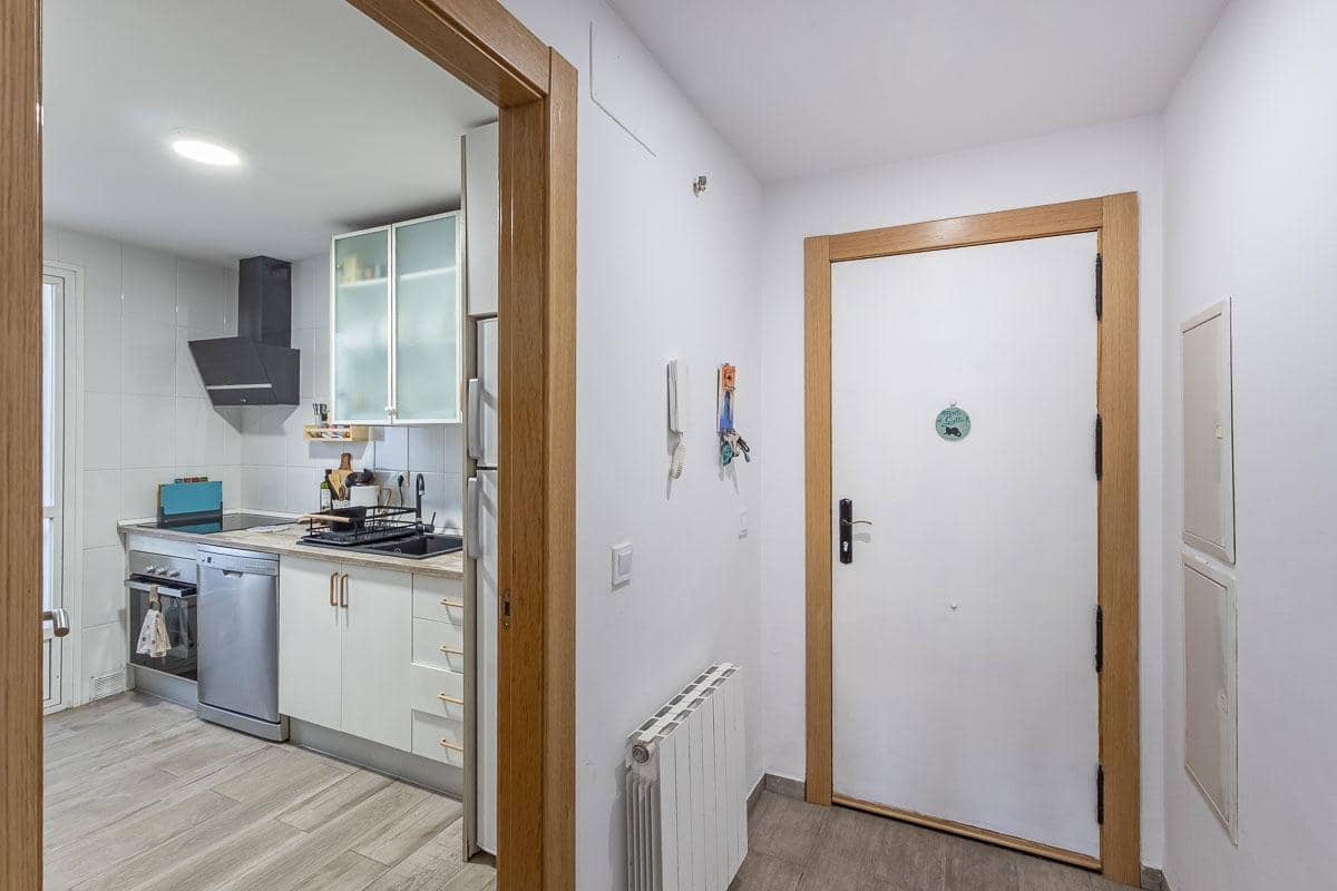 2 slaapkamer Flat te koop in Armilla met garage - € 195.000 (Ref: 9605227)