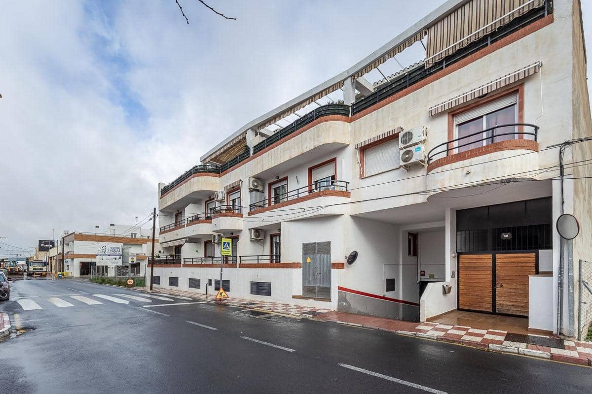 2 slaapkamer Flat te koop in Armilla met garage - € 195.000 (Ref: 9605227)