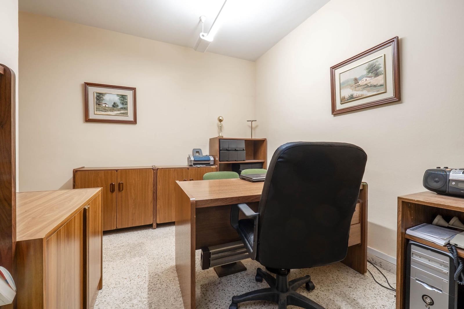 5 Zimmer Wohnung zu verkaufen in Granada Stadt - 295.000 € (Ref: 9605230)