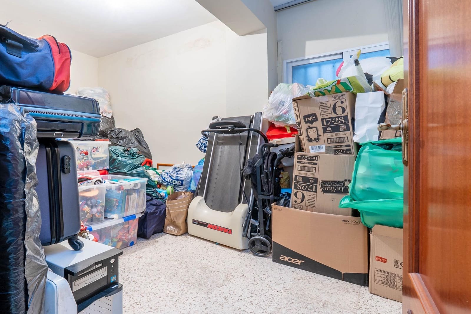 5 Zimmer Wohnung zu verkaufen in Granada Stadt - 295.000 € (Ref: 9605230)