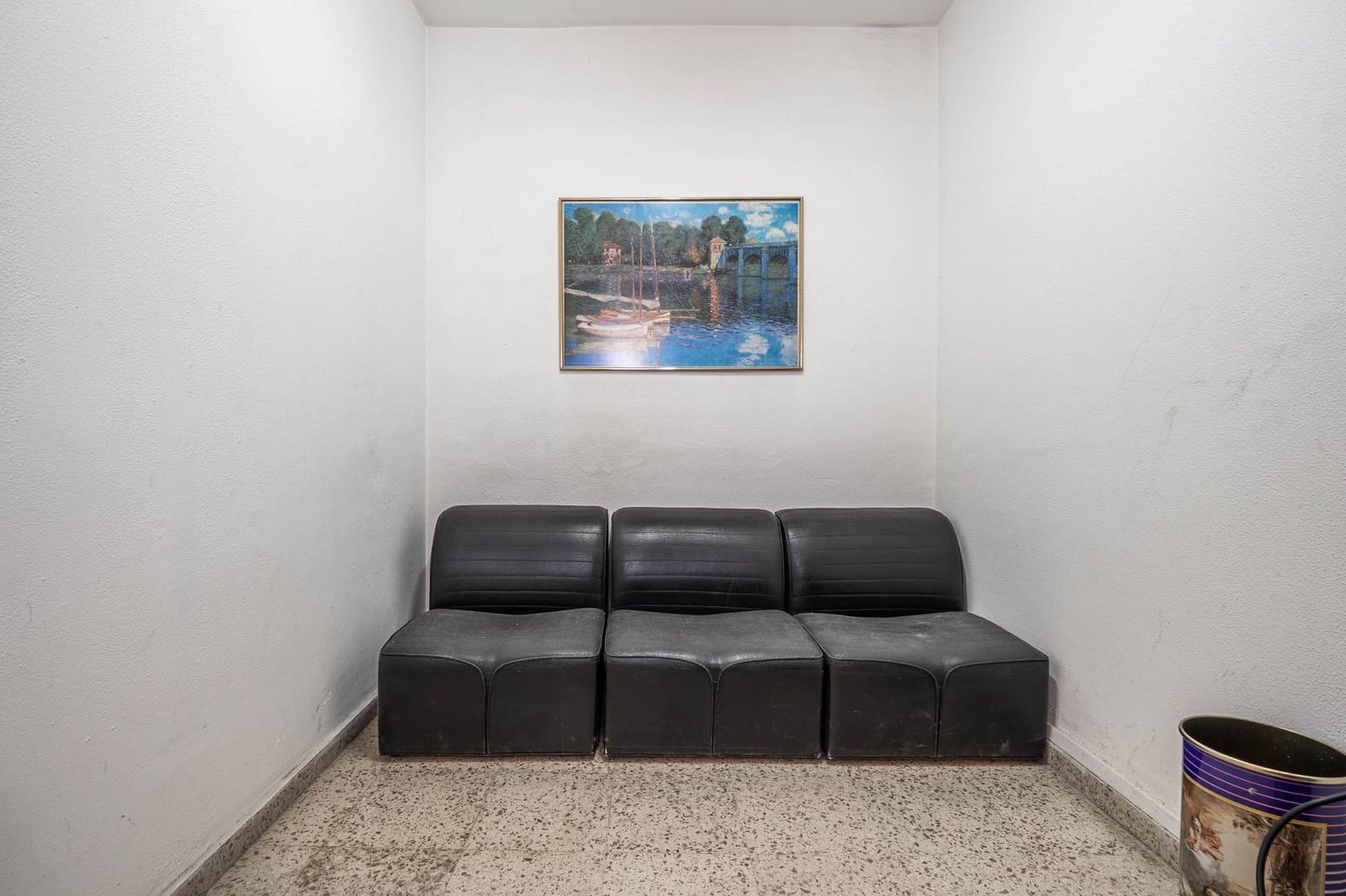 5 Zimmer Wohnung zu verkaufen in Granada Stadt - 295.000 € (Ref: 9605230)