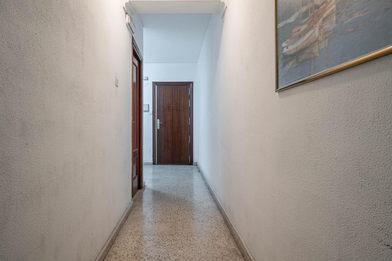 5 Zimmer Wohnung zu verkaufen in Granada Stadt - 295.000 € (Ref: 9605230)
