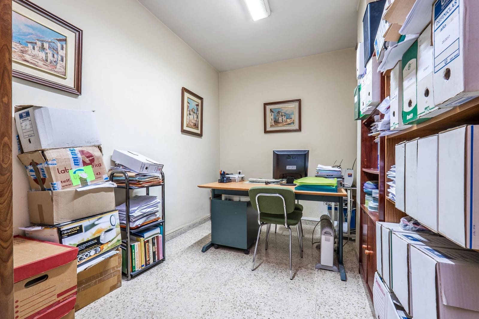 5 Zimmer Wohnung zu verkaufen in Granada Stadt - 295.000 € (Ref: 9605230)