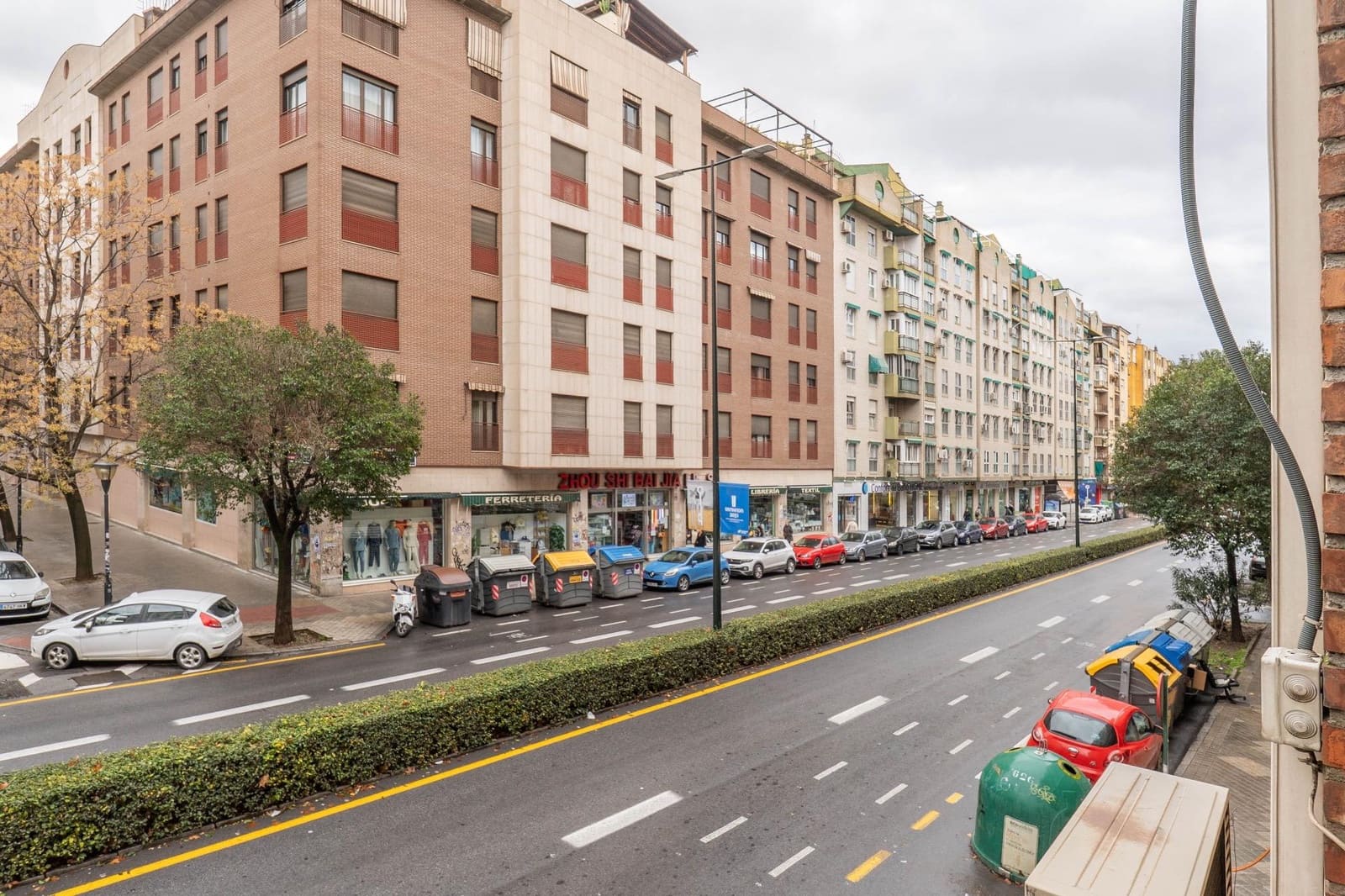 5 Zimmer Wohnung zu verkaufen in Granada Stadt - 295.000 € (Ref: 9605230)