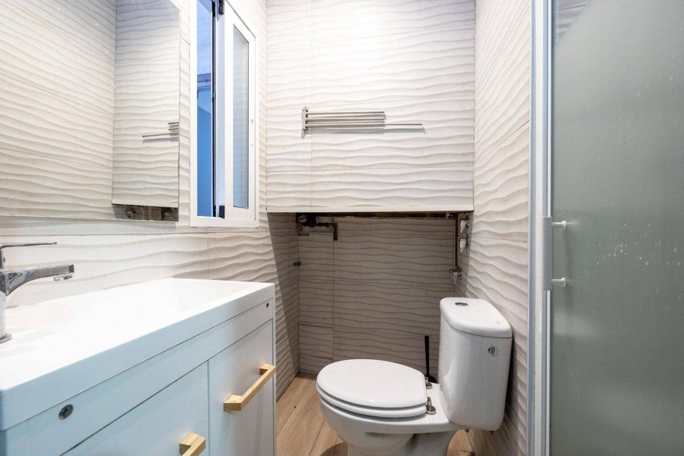 5 bedroom Flat for sale in Granada city - € 330,000 (Ref: 9605235)