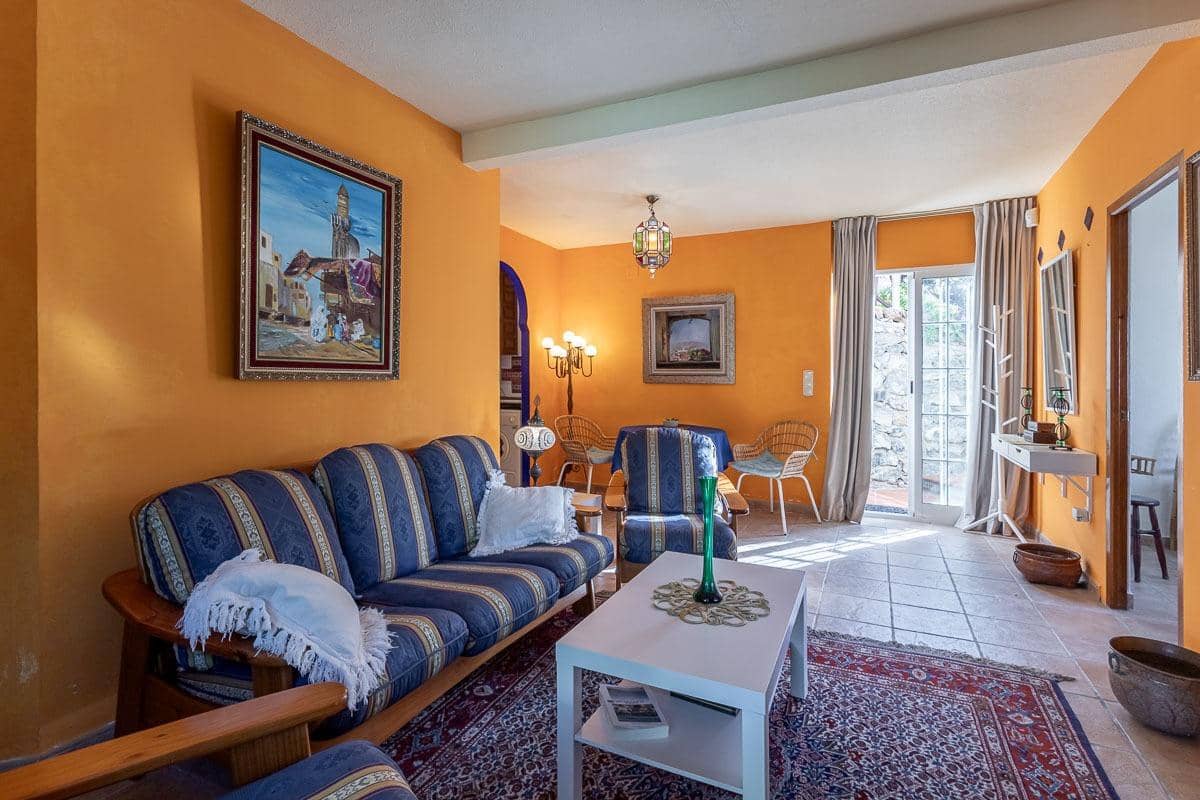 Chalet de 7 habitaciones en La Herradura en venta con piscina garaje - 1.690.000 € (Ref: 9605245)