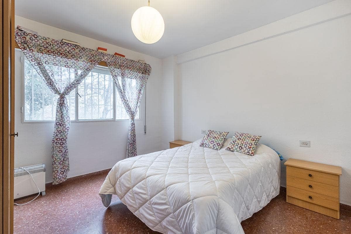 3 quarto Apartamento para venda em Granada cidade - 109 000 € (Ref: 9608300)