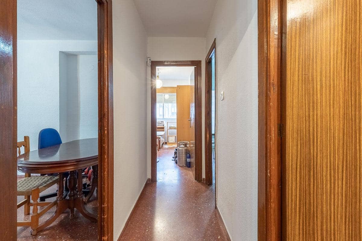 3 quarto Apartamento para venda em Granada cidade - 109 000 € (Ref: 9608300)