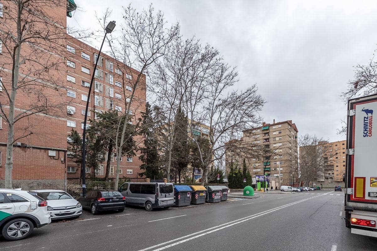 3 quarto Apartamento para venda em Granada cidade - 109 000 € (Ref: 9608300)