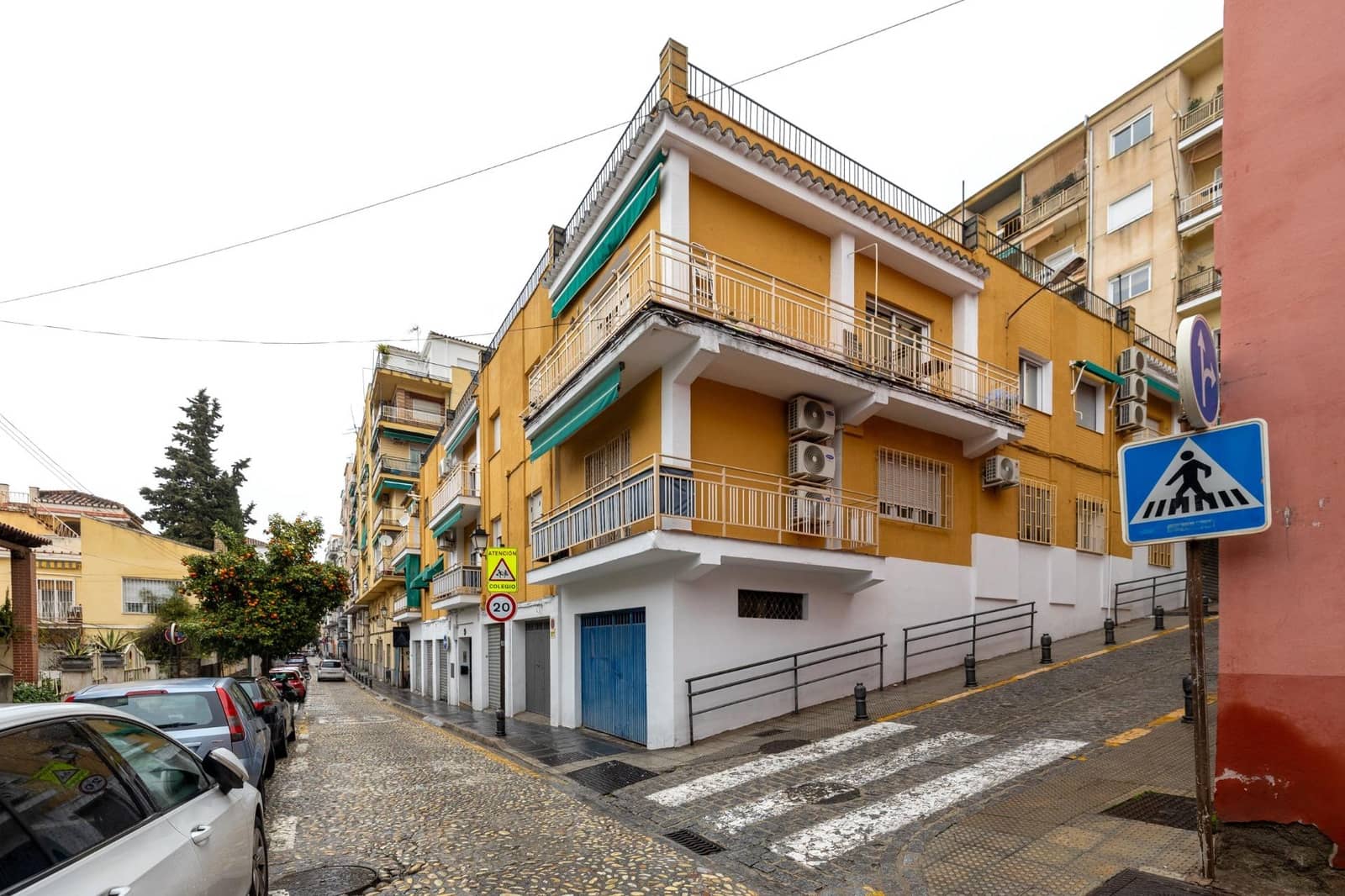 3 bedroom Flat for sale in Granada city - € 230,000 (Ref: 9608303)