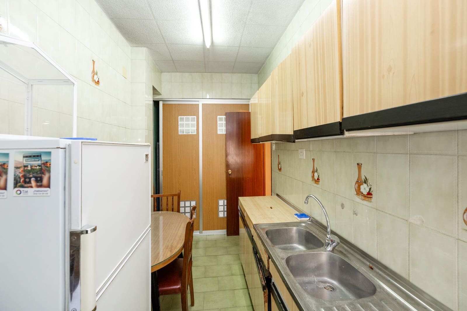 3 bedroom Flat for sale in Granada city - € 230,000 (Ref: 9608303)