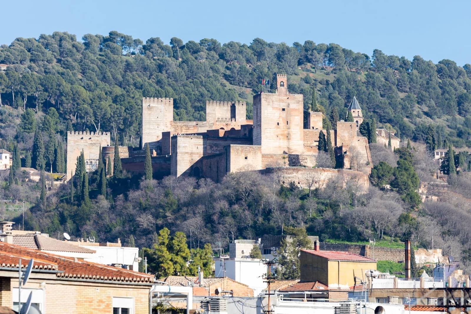 4 bedroom Penthouse for sale in Granada city with garage - € 730,000 (Ref: 9611453)