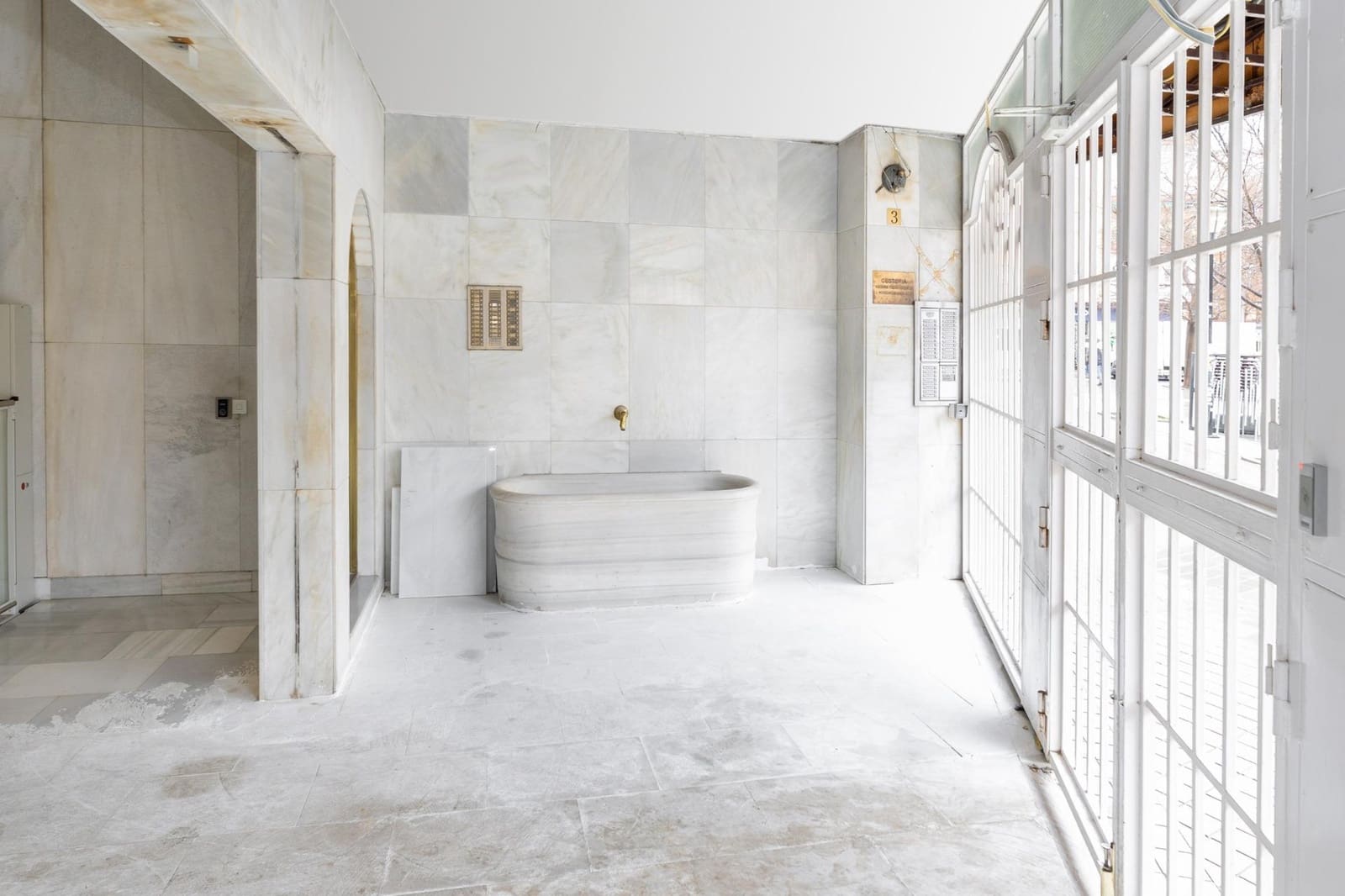 4 bedroom Penthouse for sale in Granada city with garage - € 730,000 (Ref: 9611453)