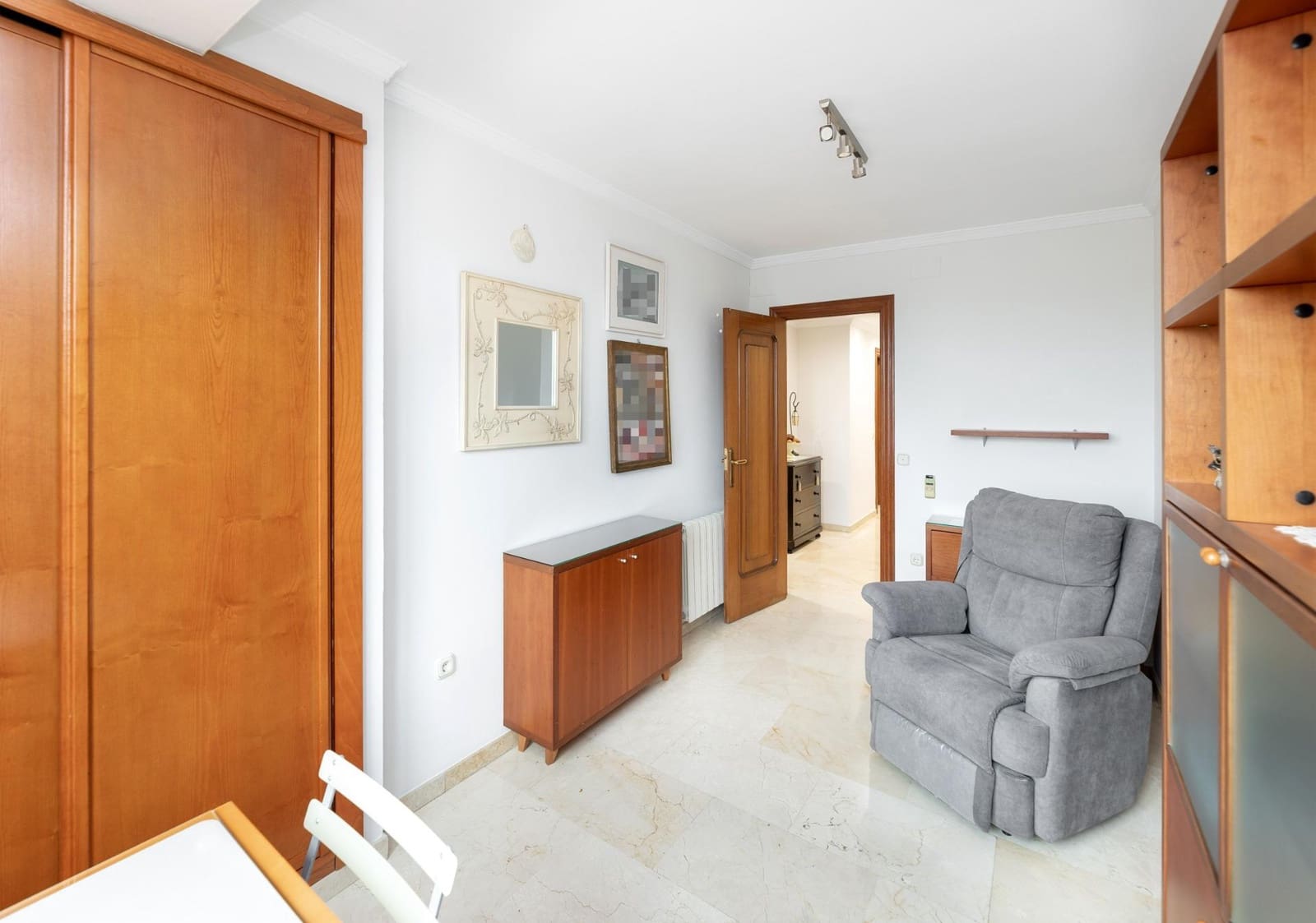 4 bedroom Penthouse for sale in Granada city with garage - € 730,000 (Ref: 9611453)