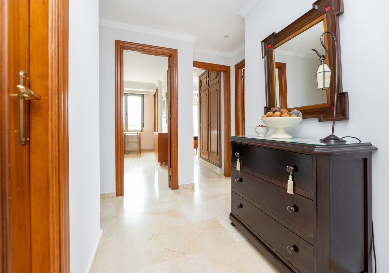 4 bedroom Penthouse for sale in Granada city with garage - € 730,000 (Ref: 9611453)