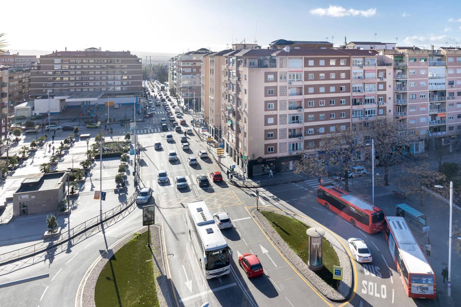 4 bedroom Penthouse for sale in Granada city with garage - € 730,000 (Ref: 9611453)