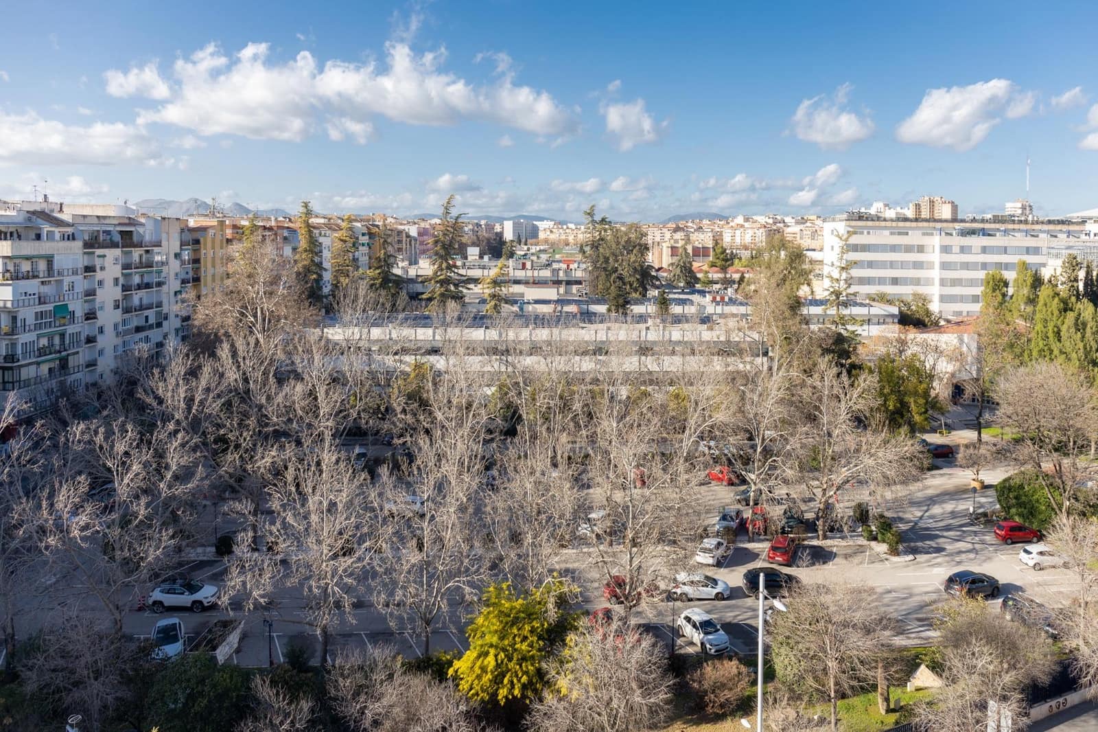 4 bedroom Penthouse for sale in Granada city with garage - € 730,000 (Ref: 9611453)