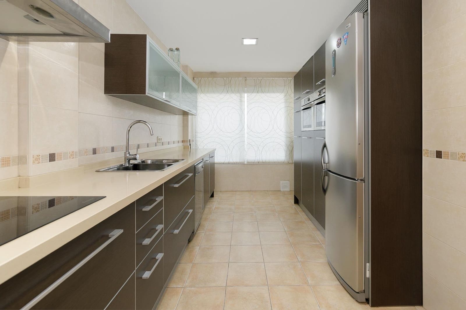 4 camera da letto Villetta Bifamiliare in vendita in Albolote con garage - 308.000 € (Rif: 9611454)