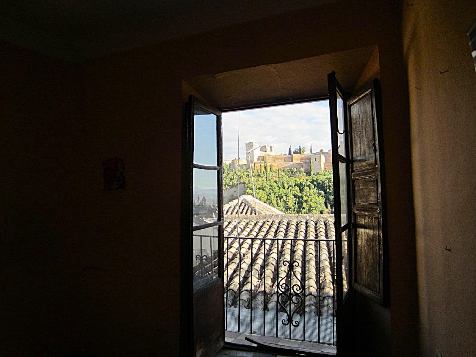 8 Zimmer Hotel zu verkaufen in Granada Stadt - 619.900 € (Ref: 9611456)