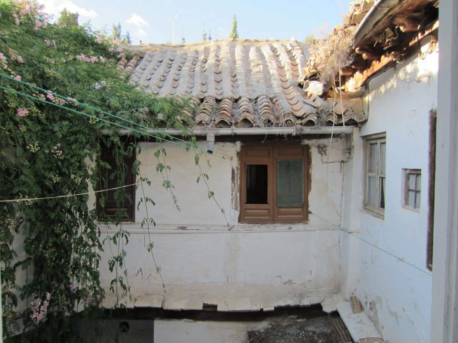 8 Zimmer Hotel zu verkaufen in Granada Stadt - 619.900 € (Ref: 9611456)