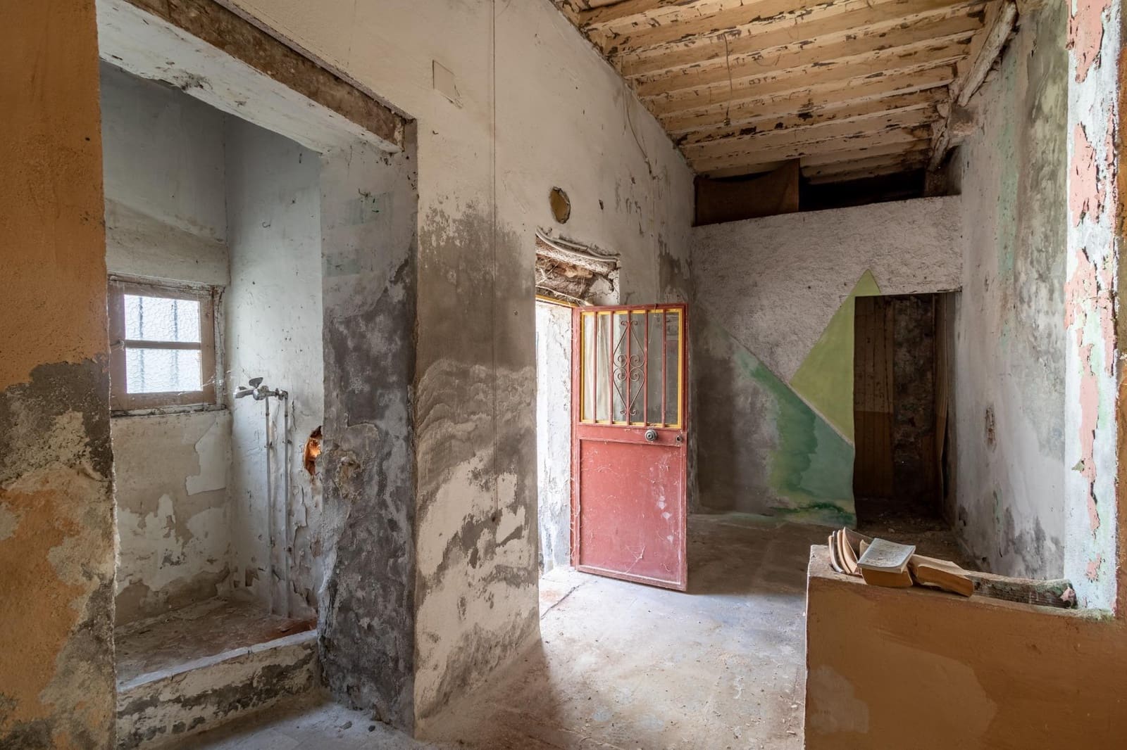 8 Zimmer Hotel zu verkaufen in Granada Stadt - 619.900 € (Ref: 9611456)