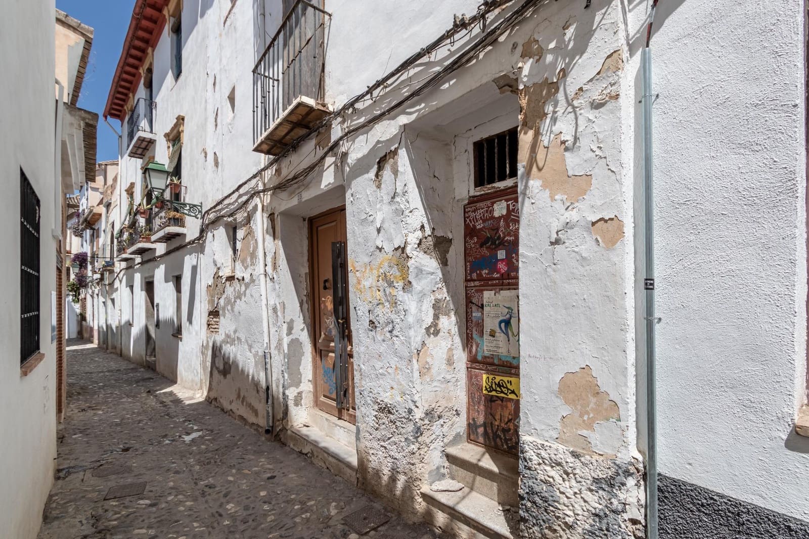 8 Zimmer Hotel zu verkaufen in Granada Stadt - 619.900 € (Ref: 9611456)