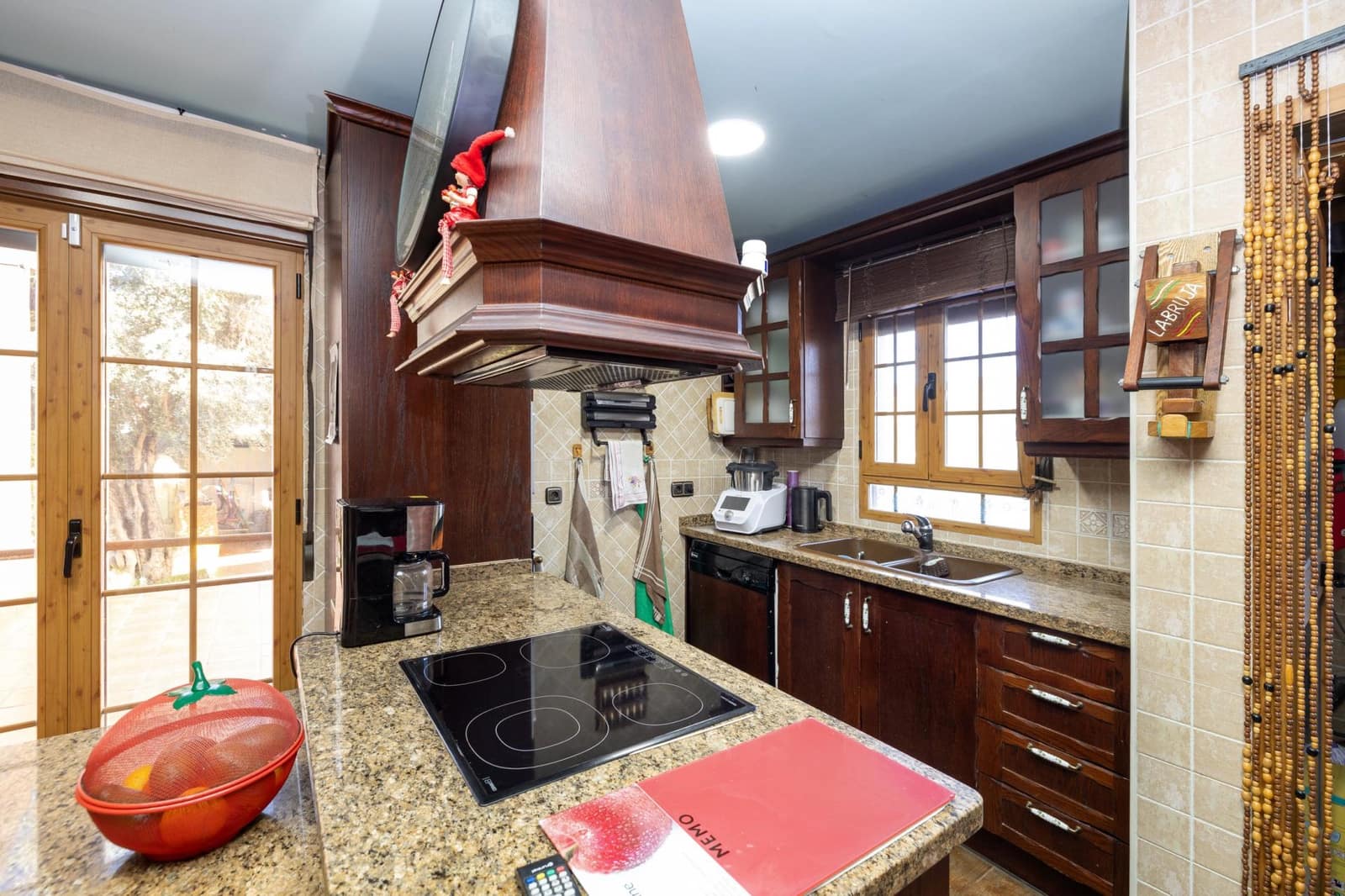 4 bedroom Villa for sale in El Valle with pool garage - € 1,150,000 (Ref: 9616108)