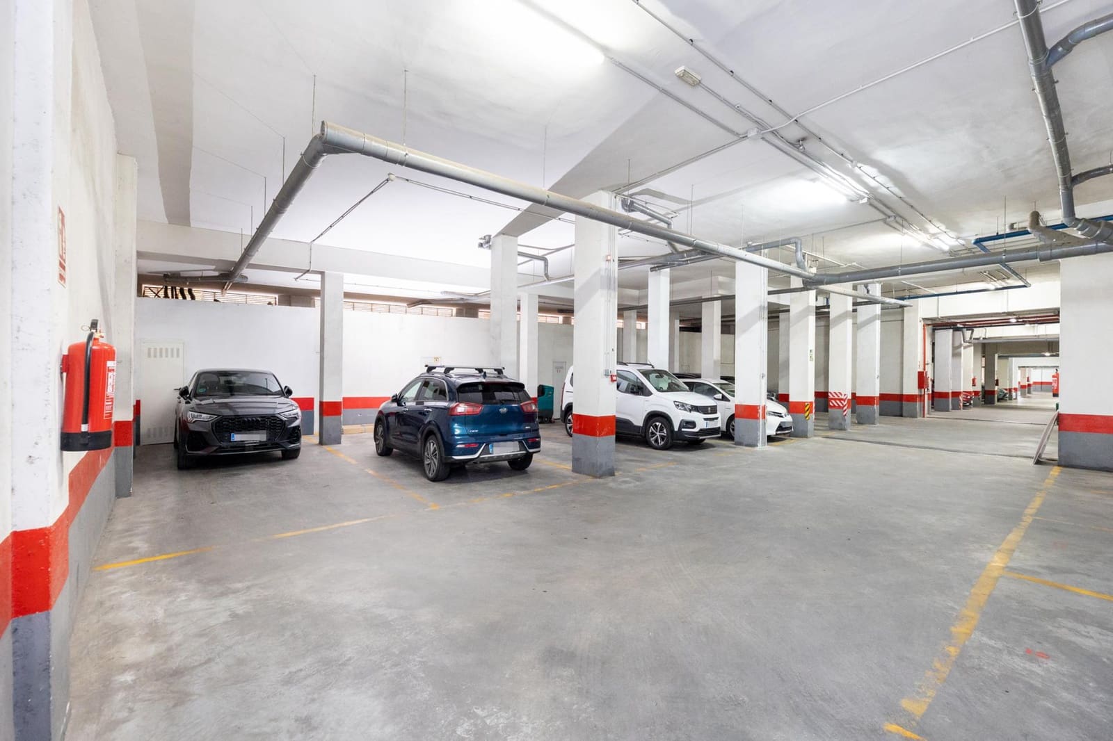 4 sovrum Lägenhet till salu i Granada stad med pool garage - 480 000 € (Ref: 9625931)