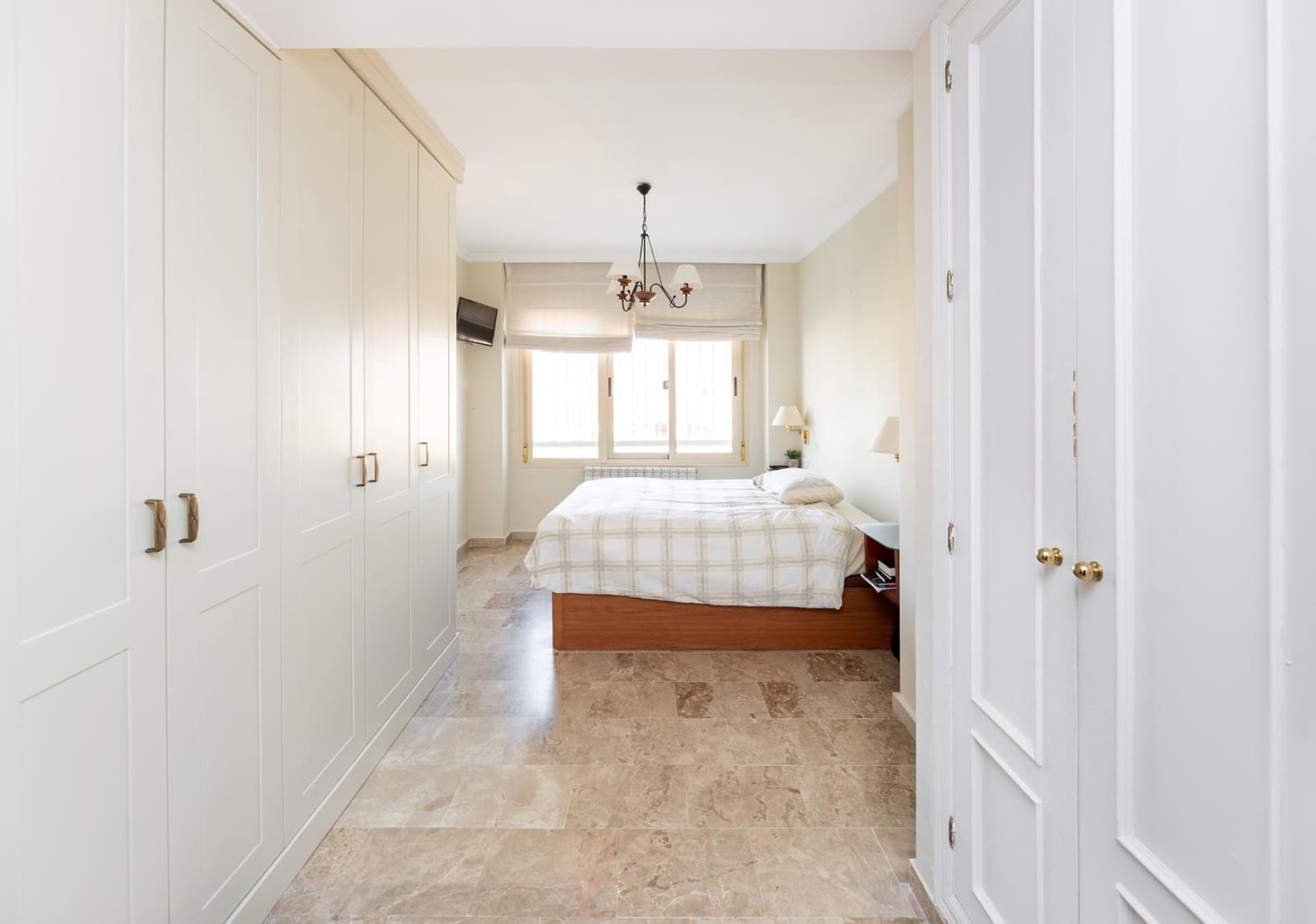 4 sovrum Lägenhet till salu i Granada stad med pool garage - 480 000 € (Ref: 9625931)