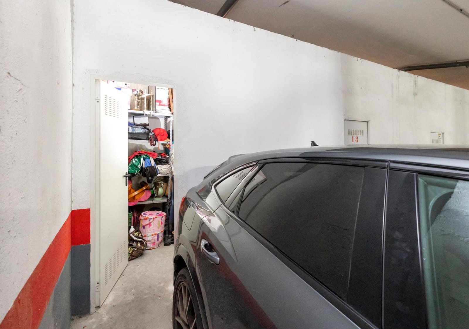 4 sovrum Lägenhet till salu i Granada stad med pool garage - 480 000 € (Ref: 9625931)