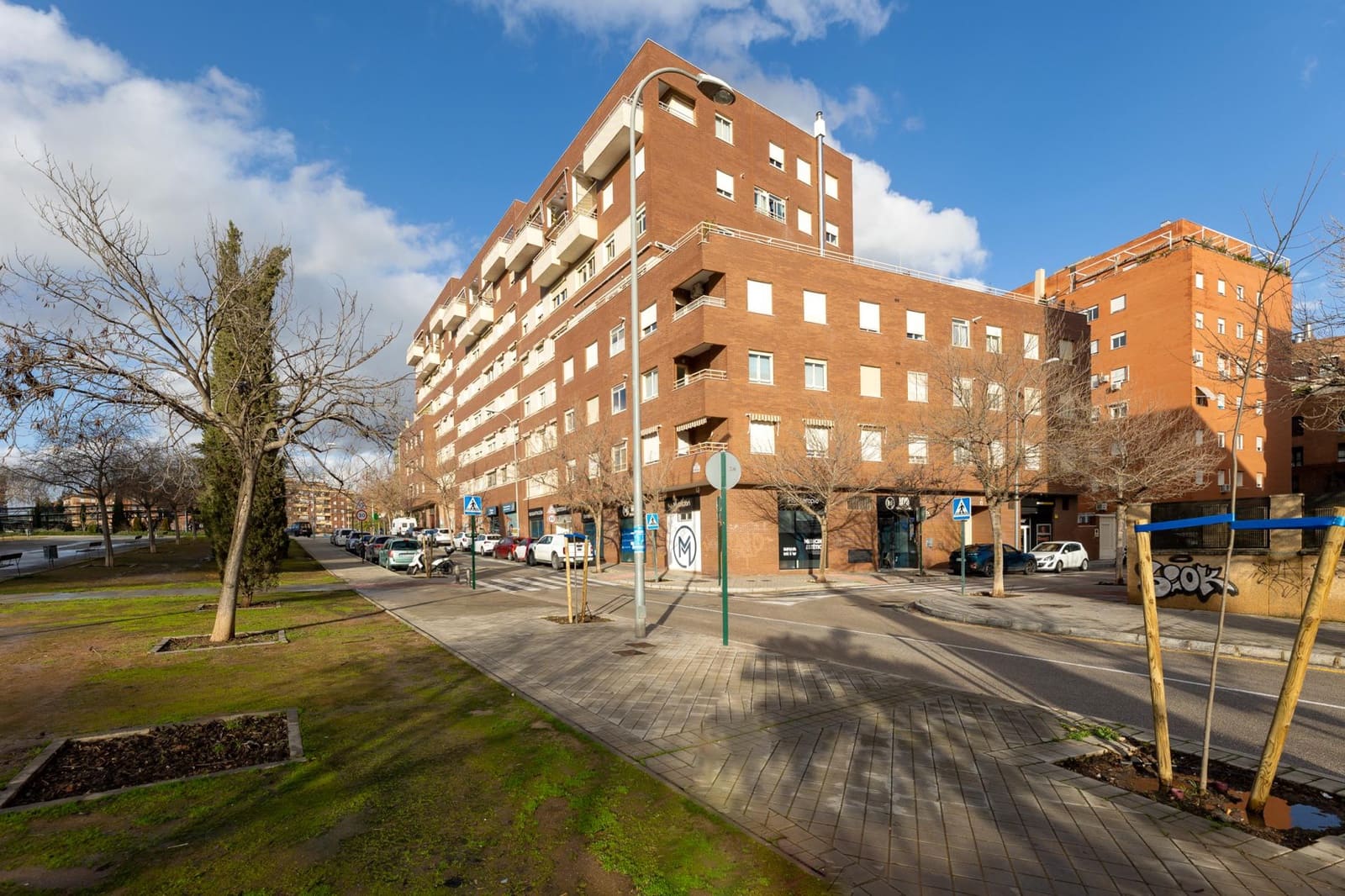 4 sovrum Lägenhet till salu i Granada stad med pool garage - 480 000 € (Ref: 9625931)