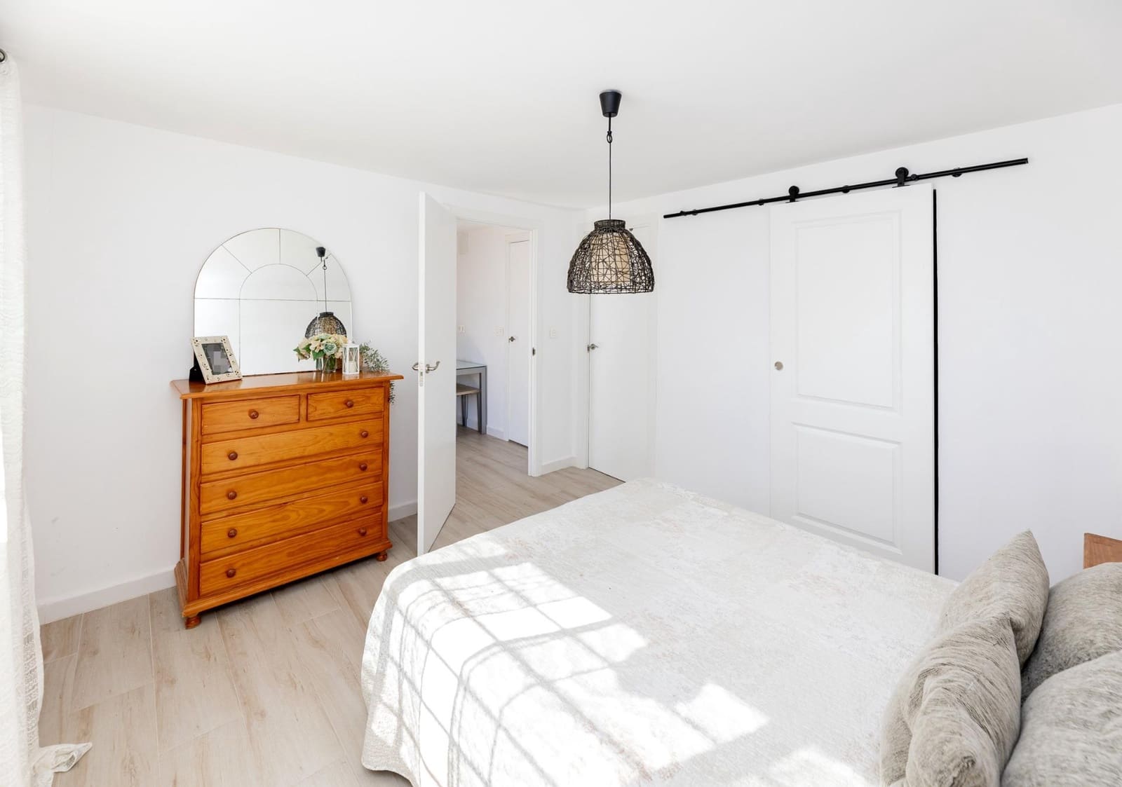 4 Zimmer Finca/Landgut zu verkaufen in Nivar - 365.000 € (Ref: 9625935)