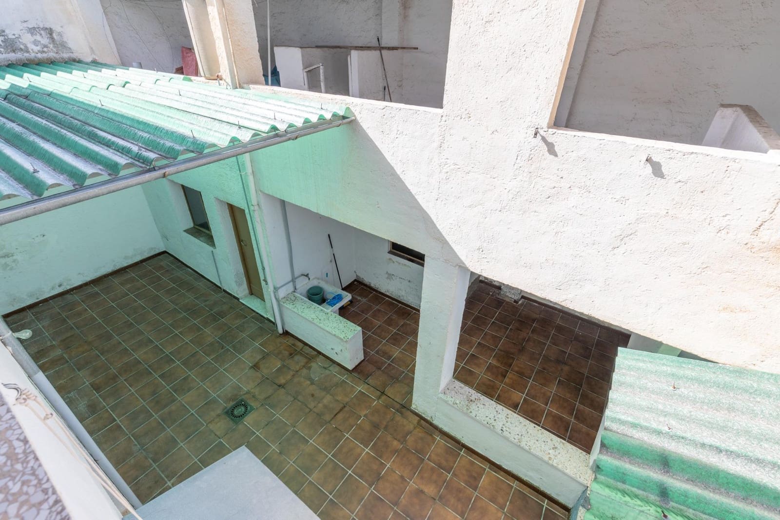 5 bedroom Townhouse for sale in Santa Fe with garage - € 174,900 (Ref: 9625936)