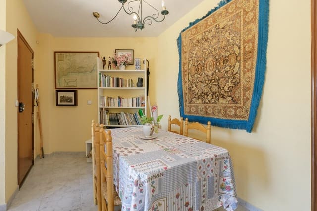 2 bedroom Flat for sale in Motril - € 89,900 (Ref: 9627834)