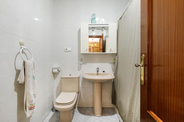 2 bedroom Flat for sale in Motril - € 89,900 (Ref: 9627834)