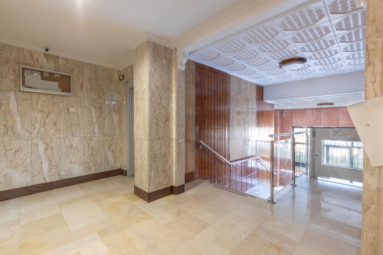 4 makuuhuone Asunto myytävänä paikassa Granada kaupunki - 160 000 € (Ref: 9627835)