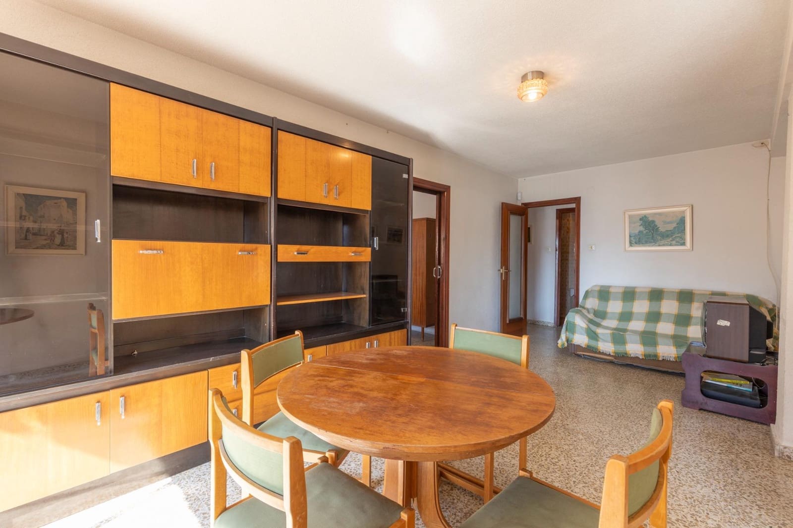 4 makuuhuone Asunto myytävänä paikassa Granada kaupunki - 160 000 € (Ref: 9627835)