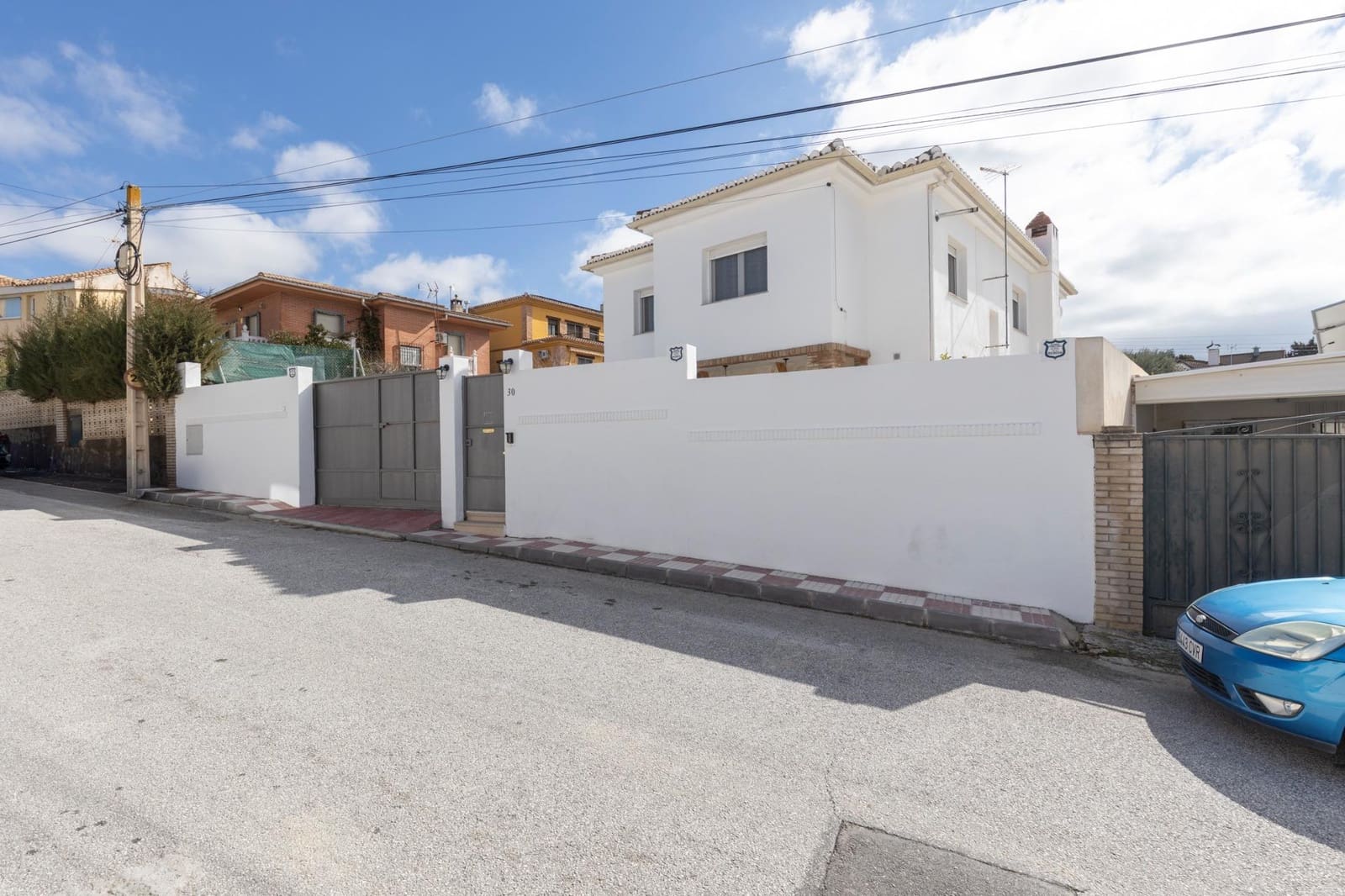 4 soverom Villa til salgs i Otura med garasje - € 383 000 (Ref: 9627836)