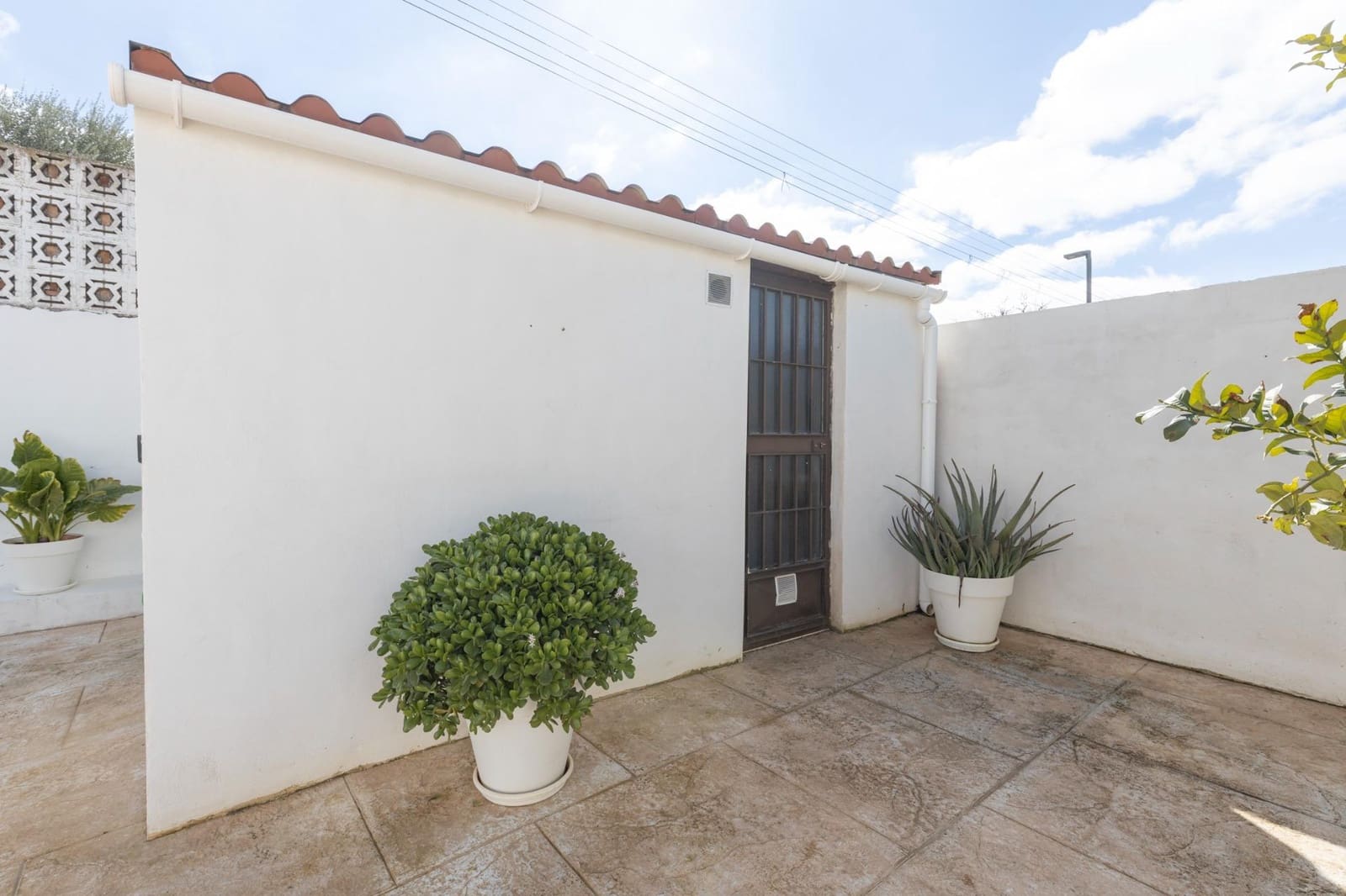 4 soverom Villa til salgs i Otura med garasje - € 383 000 (Ref: 9627836)