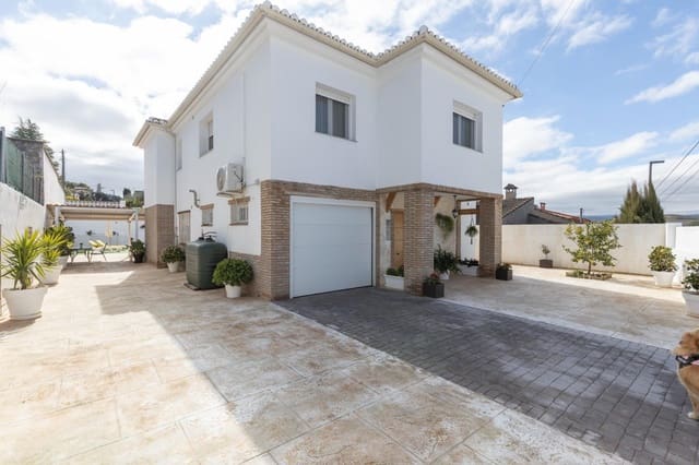 4 chambre Villa/Maison à vendre à Otura avec garage - 357 000 € (Ref: 9627836)