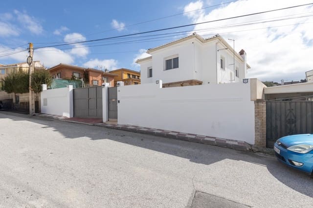 4 chambre Villa/Maison à vendre à Otura avec garage - 357 000 € (Ref: 9627836)