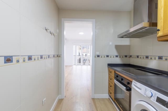 Piso de 2 habitaciones en Cenes de la Vega en venta - 149.000 € (Ref: 9627837)