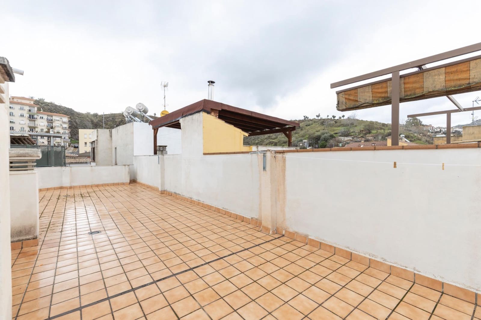 Piso de 2 habitaciones en Cenes de la Vega en venta - 149.000 € (Ref: 9627837)