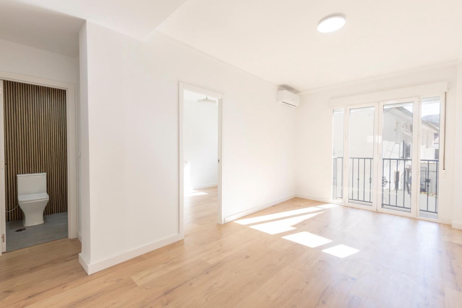 2 bedroom Flat for sale in Cenes de la Vega - € 144,000 (Ref: 9627837)