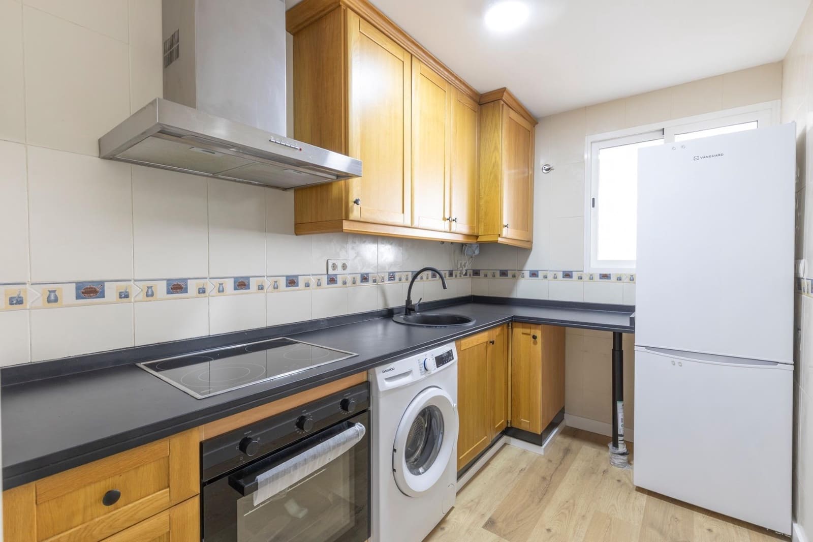 2 bedroom Flat for sale in Cenes de la Vega - € 144,000 (Ref: 9627837)