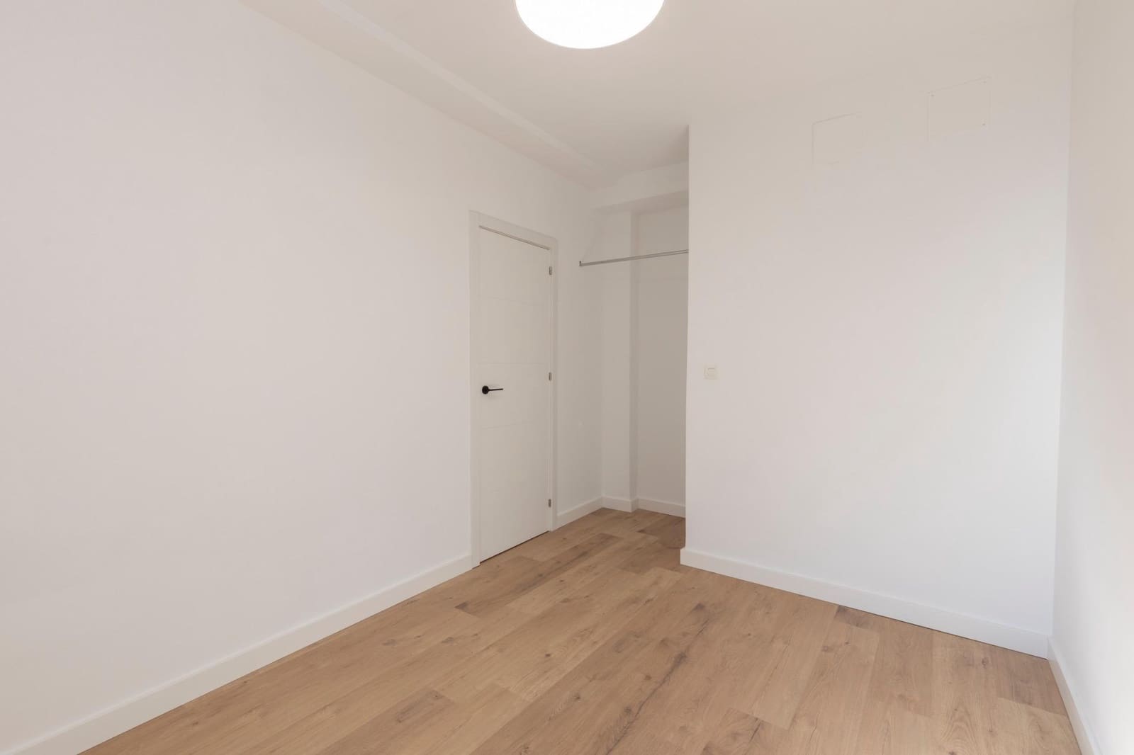 2 bedroom Flat for sale in Cenes de la Vega - € 144,000 (Ref: 9627837)